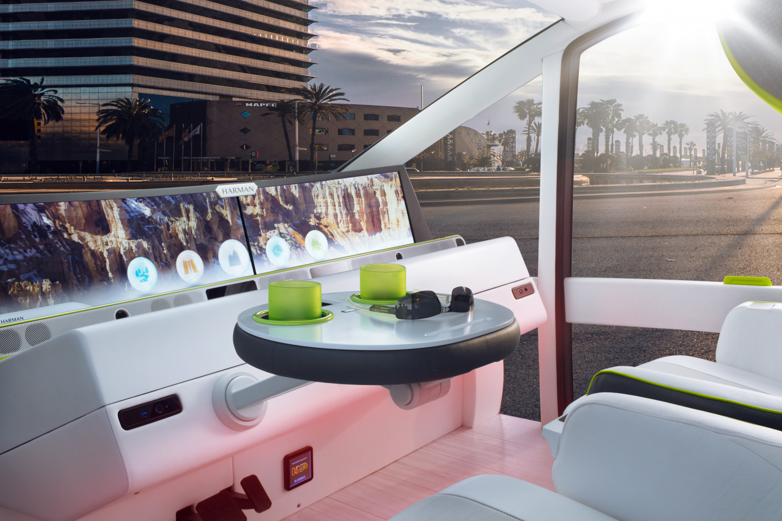 Schiff, Boot, Fahrzeug, Restaurant, Yacht, Innenarchitektur, Oase, Netcarshow, Netcar, Auto Bilder, Auto Foto, 2016, Wasserfahrzeug, Rinspeed, Passagierschiff, Luxusjacht