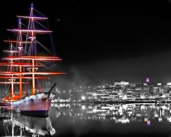 ship,cityscape,night,reflection,vehicle,sailing ship