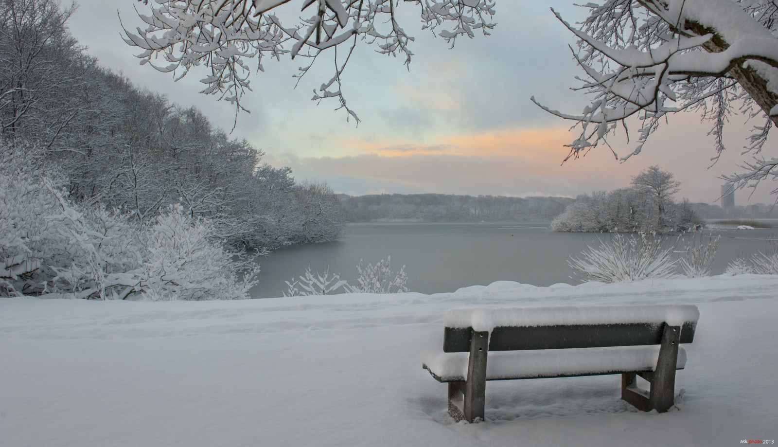 krajina, jezero, voda, nebe, sníh, zima, větev, led, Norsko, ráno, mráz, lavice, řeka, banka, zmrazení, strom, prosinec, sn, vánice, norge, Rogaland, zimní bouře, Stavanger, v pozemní, bentingeask, askphoto, Mosvatnet