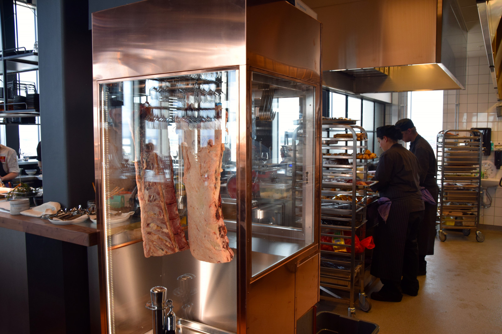 budova, pokoj, místnost, dřevo, bar, restaurace, Švédsko, hospoda, Vzhled interiéru, Malm živě, kuchyňský stůl, pekařství, Malmo, SkyBar, clarionhotel, design, setkat, maloobchodní, butik, turistická atrakce, truhlářství