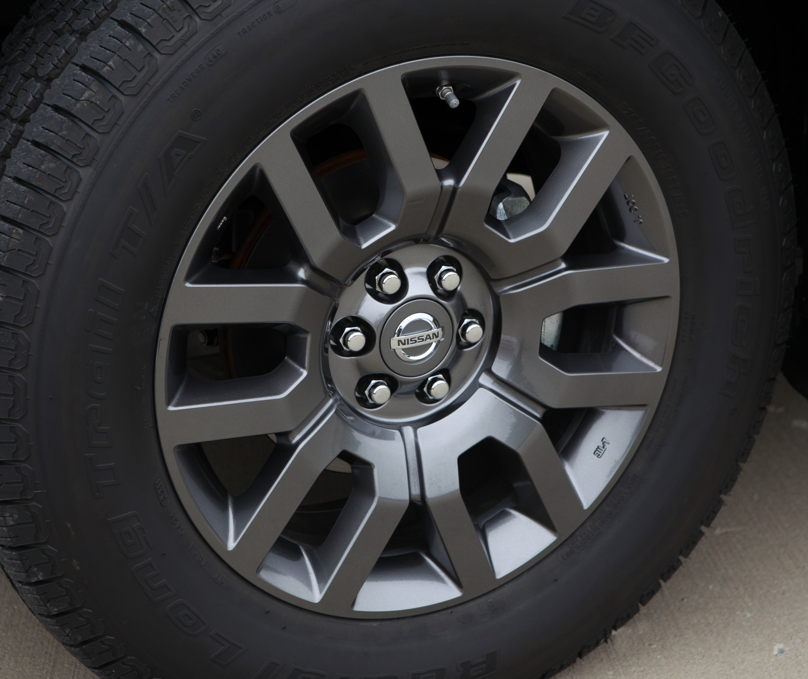 รถ, ยานพาหนะ, Nissan, ยาง, ชายแดน, netcarshow, netcar, ภาพรถยนต์, ภาพรถ, 2014, ล้อ, ขอบ, ภายนอกยานยนต์, รถยนต์ทำ, รถหรู, กันชน, รถกะทัดรัด, ยางรถยนต์, กีฬายูทิลิตี้รถ, อะไหล่รถยนต์, พูด, ล้ออัลลอยด์