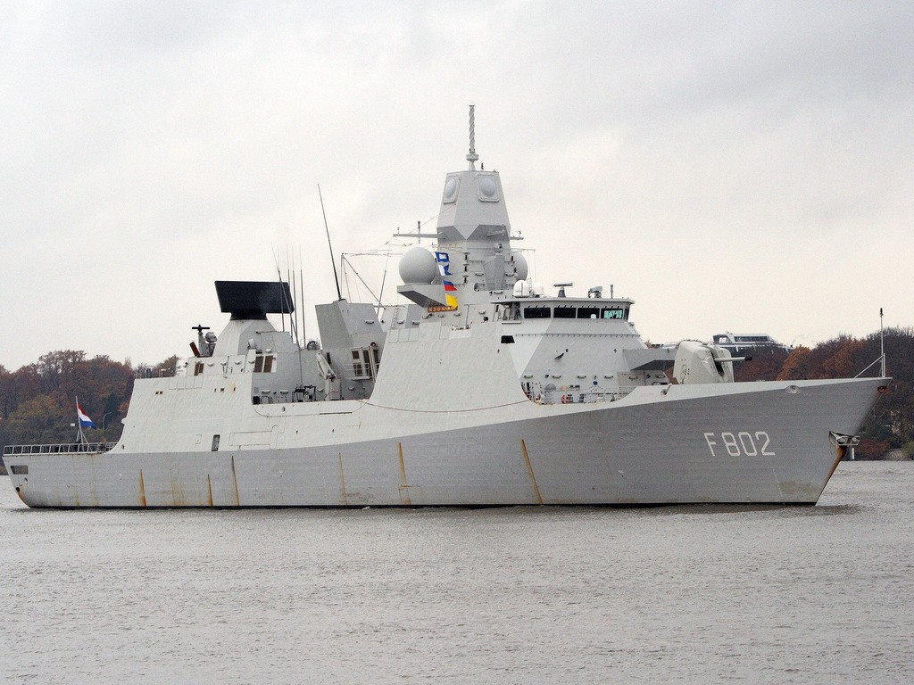 loď, křižník, válečná loď, ničitel, válečné loďstvo, obojživelný dopravní dok, Littoral Combat Ship, Vrtulníková výsadková loď, plavidlo, kanál, 1024x768 px, fregata, námořní loď, řízená střela torpédoborec, Pobřežní stráž Spojených států fréza, dok přistání lodi, těžký křižník, raketový člun, ponorka pronásledovatel, rychlý útok řemeslo, motorová loď, hlídkový člun, minolovka, tanková výsadková loď, školní loď, meko, fast combat support ship, amphibious warfare ship, replenishment oiler, patrol boat river