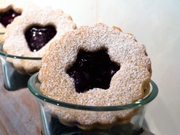 food,breakfast,dessert,meal,Jam,sweet