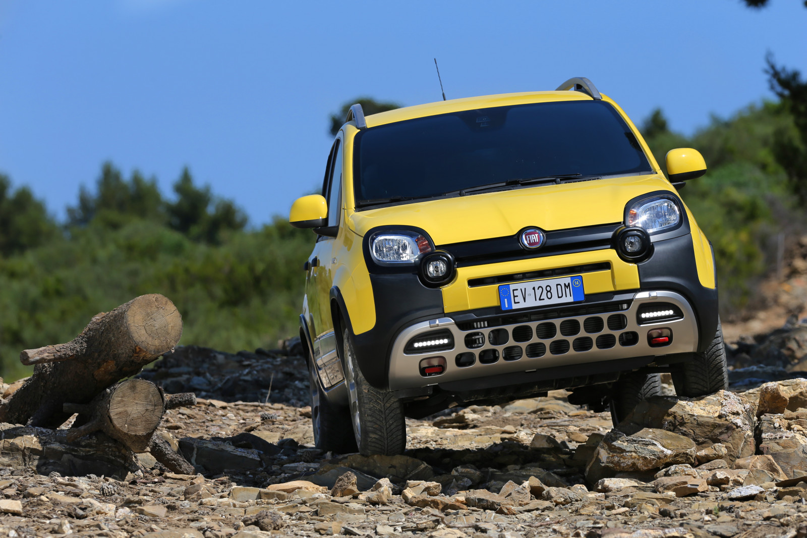 auto, vozidlo, 2015, FIAT, netcarshow, netcar, obrázky vozidel, photo auto, Panda Cross, pozemní vozidla, automobil make, sportovní užitkové vozidlo, off road, Kompaktní sportovní užitkové vozidlo, terénní vozidlo, mini sportovní užitkové vozidlo