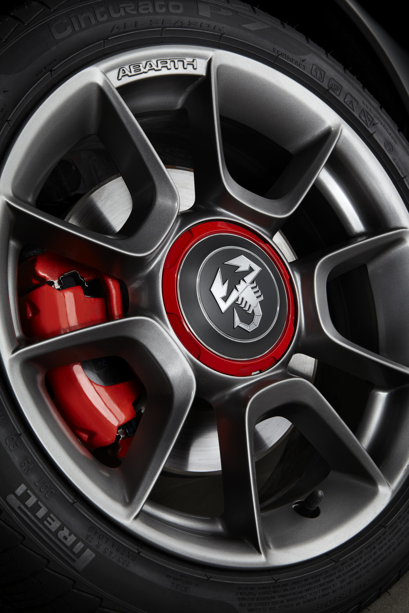 mașină, vehicul, obosi, volan, Abarth, netcarshow, netcar, imagini auto, fotografie car, 2014, 500 versiunea SUA, Roată, buză, designul auto, exterior auto, de automobile marca, vehicul de lux, masina de familie, mașină compactă, anvelope auto, limuzinelor, mașină de oraș, parte auto, parte de direcție, vorbit, hubcap, roți din aliaj