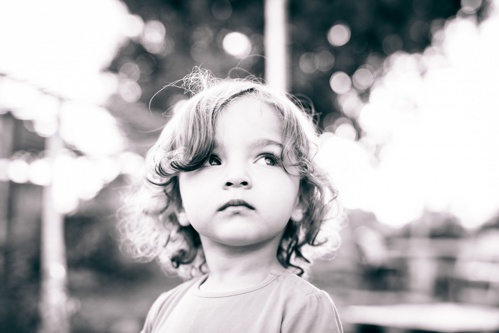 ansigt, hvid, sort, monokrom, portræt, fotografering, filmisk, Canon, håber, hår, verden, næse, bokeh, lykke, kultur, hoved, skud, KUNST, 5d, mærke, ii, barn, nuttet, pige, skønhed, bw, smil, øje, se, sjovt, fotografi, krøllet, levende, sigma, 14, folk, øjebliksbillede, sort og hvid, monokrom fotografering, portrætfotografering, organ, lille barn, DOP