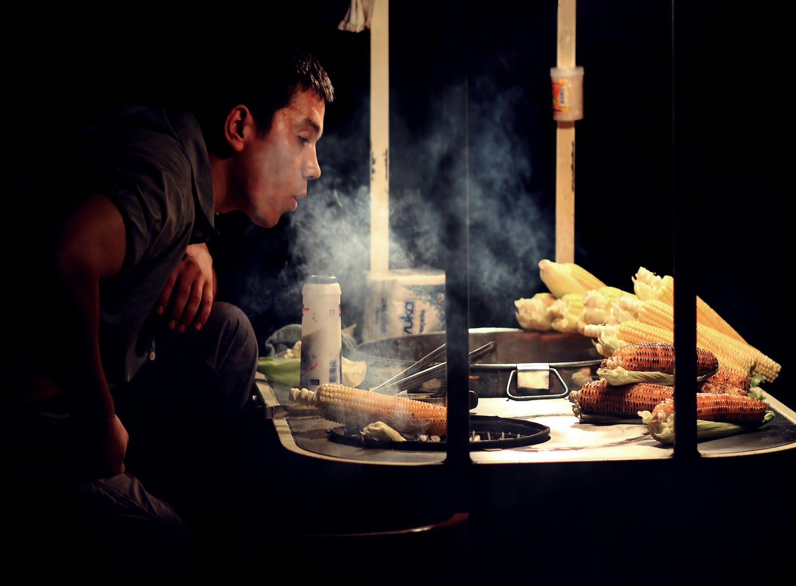 lidé, jídlo, model, město, noc, abstraktní, minimalismus, městský, budova, fotografování, silueta, Dům, modrý, věž, Istanbul, krocan, fotograf, geometrie, vlasy, město, čáry, život, billboardy, práce, továrna, rodina, zajetí, perspektivní, kad k y, Soustředit se, světlo, longexposure, expozice, barva, cestovat, geometrický, roztomilý, mygearandme, fotografie, muž, městský život, design, městský život, úžasný, minimální, nyc, historický, streetphotography, kosmetický, fotky, smysl, města, skvělý, upřímný, moment, streetpassionaward, nikonflickraward, složení, dokumentární, streetscene, streetphotographer, pohledy, Foto dne, travelphoto, istanbullovers, minimalart, arthitecture, vzorník, architexture, maxmagazine, kompozisyon, Turkiye, sladká kukuřice, Tarihi, digitalinishootfilm