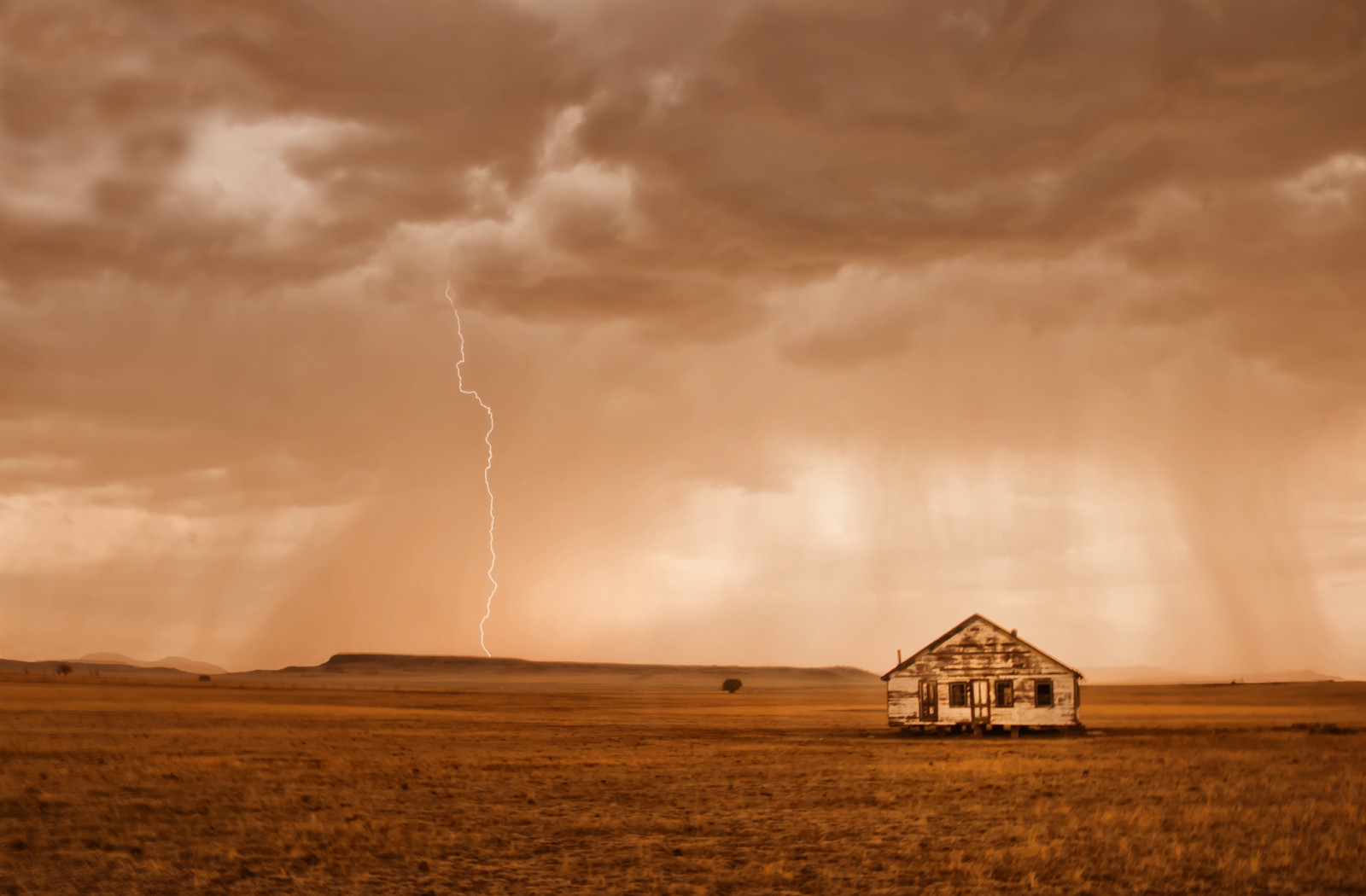 slunečnímu záření, krajina, nebe, pole, mraky, Blesk, bouřka, večer, ráno, vítr, horizont, atmosféra, hrom, step, mrak, lučina, T, prostý, prérie, venkov, počítač tapeta, ekosystém, meteorologický jev, savana, jev, ekoregion, hinds, Osvětlení