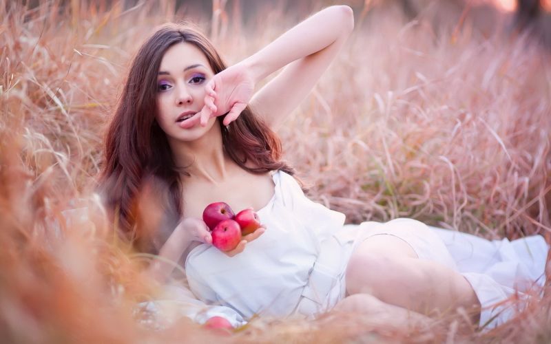 Kadınlar açık havada, Model, Fotoğraf, elbise, portre, kırmızı Kadınlar açık havada, Model, Fotoğraf, elbise, portre, kırmızı