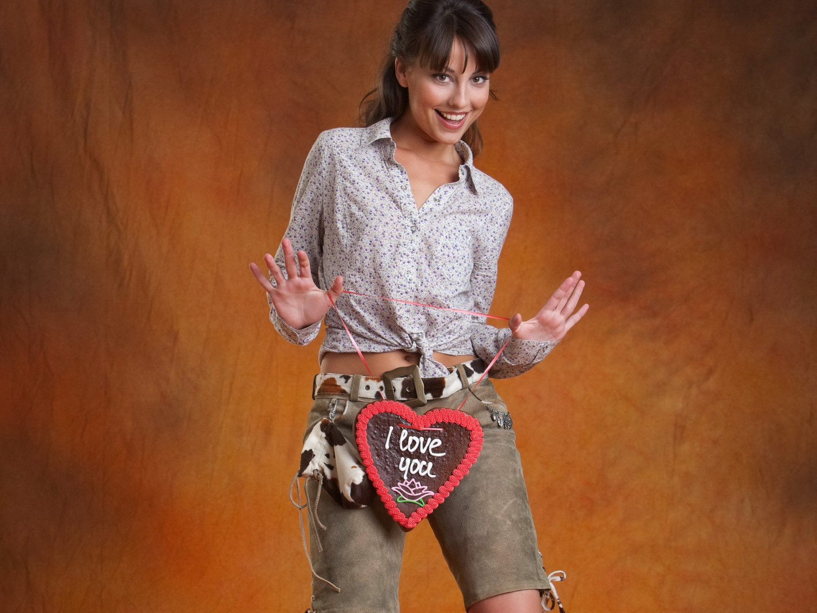 ženy, model, bruneta, dlouhé vlasy, Lorena Garcia, usmívající se