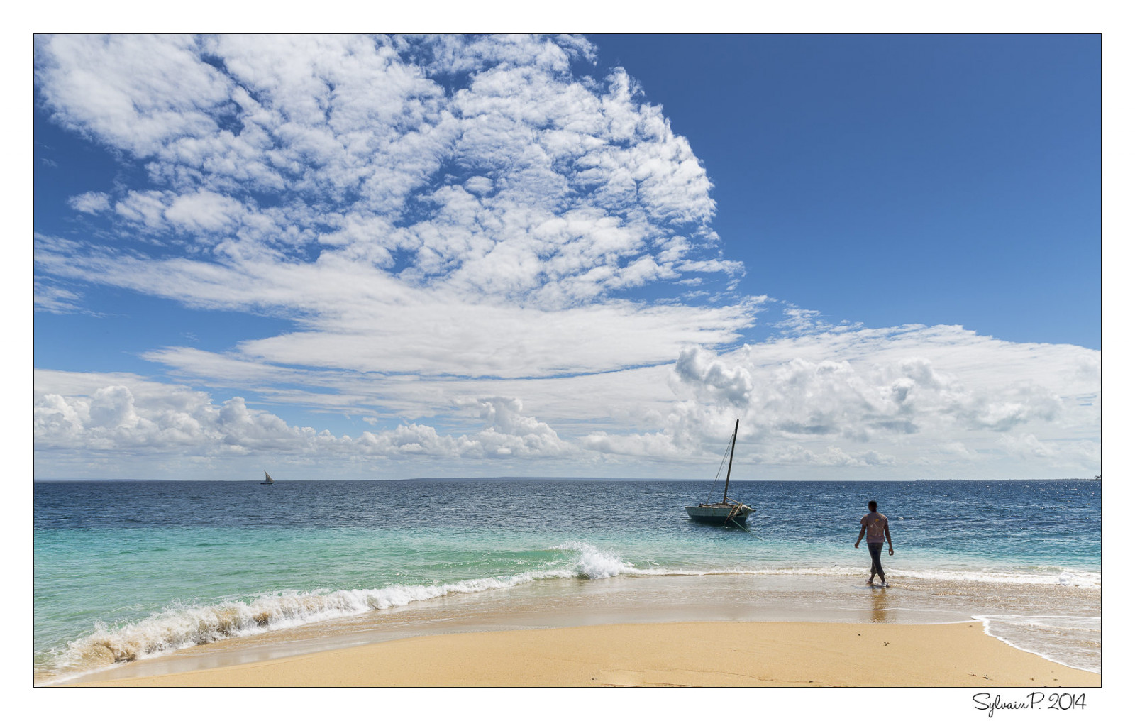 barca, mare, baia, acqua, puntellare, sabbia, cielo, spiaggia, calma, Turismo, blu, costa, Canone, orizzonte, tropicale, Mozambico, Africa, turchese, isola, estate, caraibico, vacanza, nube, oceano, onda, zibellino, ciel, plage, ile, bateau, bleu, nuage, tropici, eau, giorno, Afrique, ricreazione, indien, vento onda, fenomeno meteorologico, 2470mmf28, Ibo, Sylvainpons, Quirimba, Quirimbas, coastal and oceanic landforms