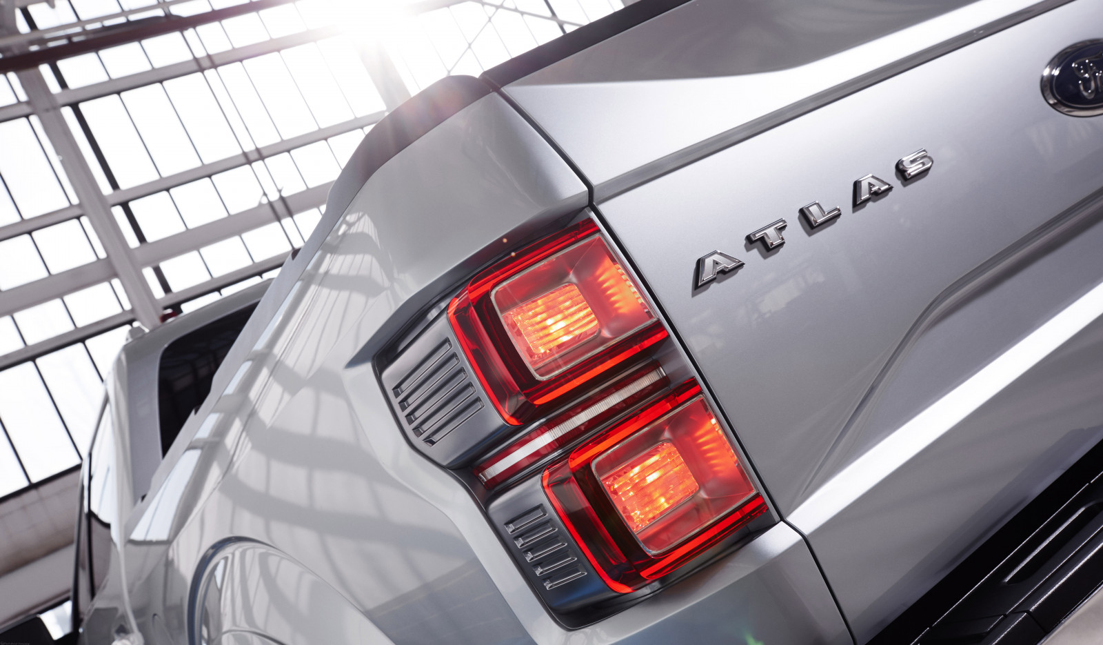 auto, vozidlo, Brod, 2015, netcarshow, netcar, obrázky vozidel, photo auto, Atlas concept, kolo, okraj, pozemní vozidla, automobilového designu, automobilový exteriér, automobil make, luxusní vůz, rodinný vůz, nárazník, městské auto, sportovní užitkové vozidlo, mřížka, auto show