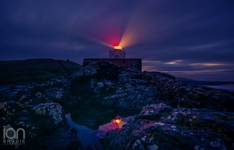 longexposure,bamburgh,kyst,lett,fyr,bergarter