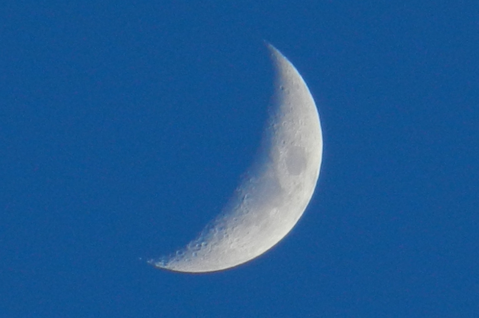 kamera, blå, lys, skygge, himmel, Måne, hvid, farve, detalje, digital, mørk, grå, Nikon, farver, eftermiddag, lyse, zoom, skarp, kratere, krater, afgrøde, rund, planet, coolpix, beskæring, skarphed, 450mm, S9100, blinkagain