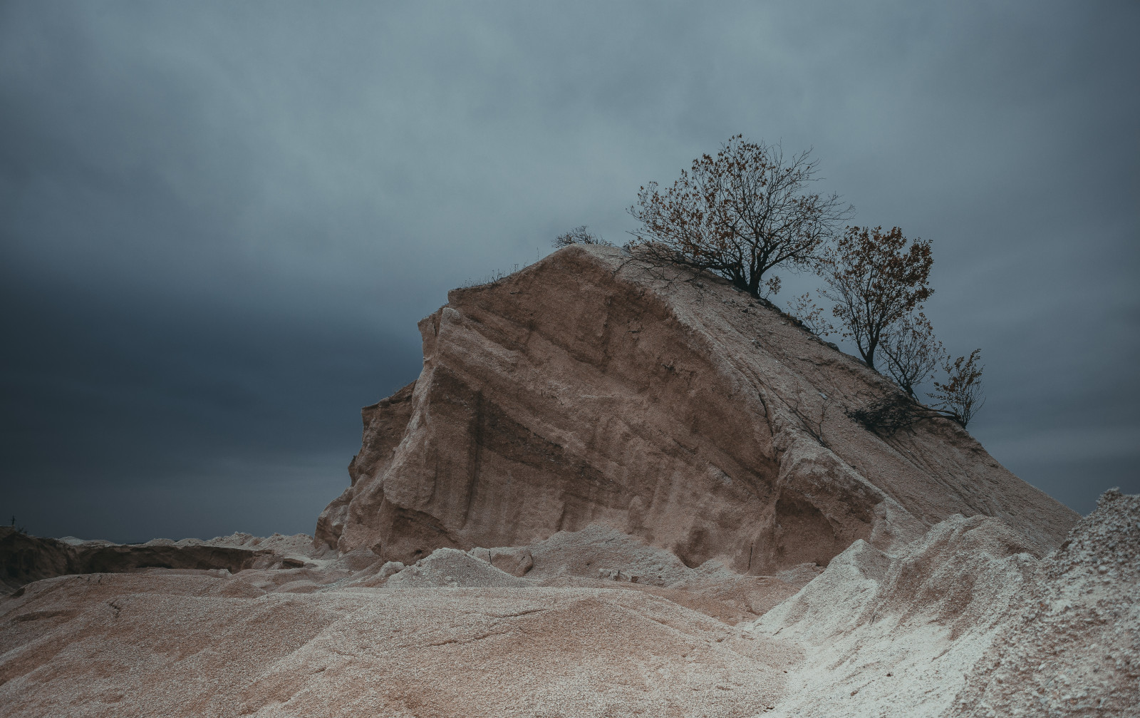 stromy, krajina, bílý, starý, oči, západ slunce, voda, Skála, milovat, Červené, odraz, nebe, déšť, silnice, dřevo, symetrie, žlutý, oheň, útes, řeka, slunce, oranžový, sama, textura, luxus, panoráma, letní, Vážený pan, pneumatika, Klid, práce, aqua, romantický, myslící, Formace, romantika, Moldavsko, Terén, expozice, mrak, strom, podzim, USM, den, hora, dosti, dva, roztomilý, venkovní, pouze, fotografie, mimo, retro, emoce, umlčet, mladý, styl, vrstva, okraj, zajímavý, myšlenky, bílé pozadí, divit se, mystik, eos, reportáž, chuť, stará škola, další, geologie, geologický fenomén, meteorologický jev, vádí, badlands, táborák, dobře, excelentní, vyhrát, výhled, sráz, neočekávaný výskyt, Přehrát, Telefilm, provedení, Vkusně, výsledek, Outdore