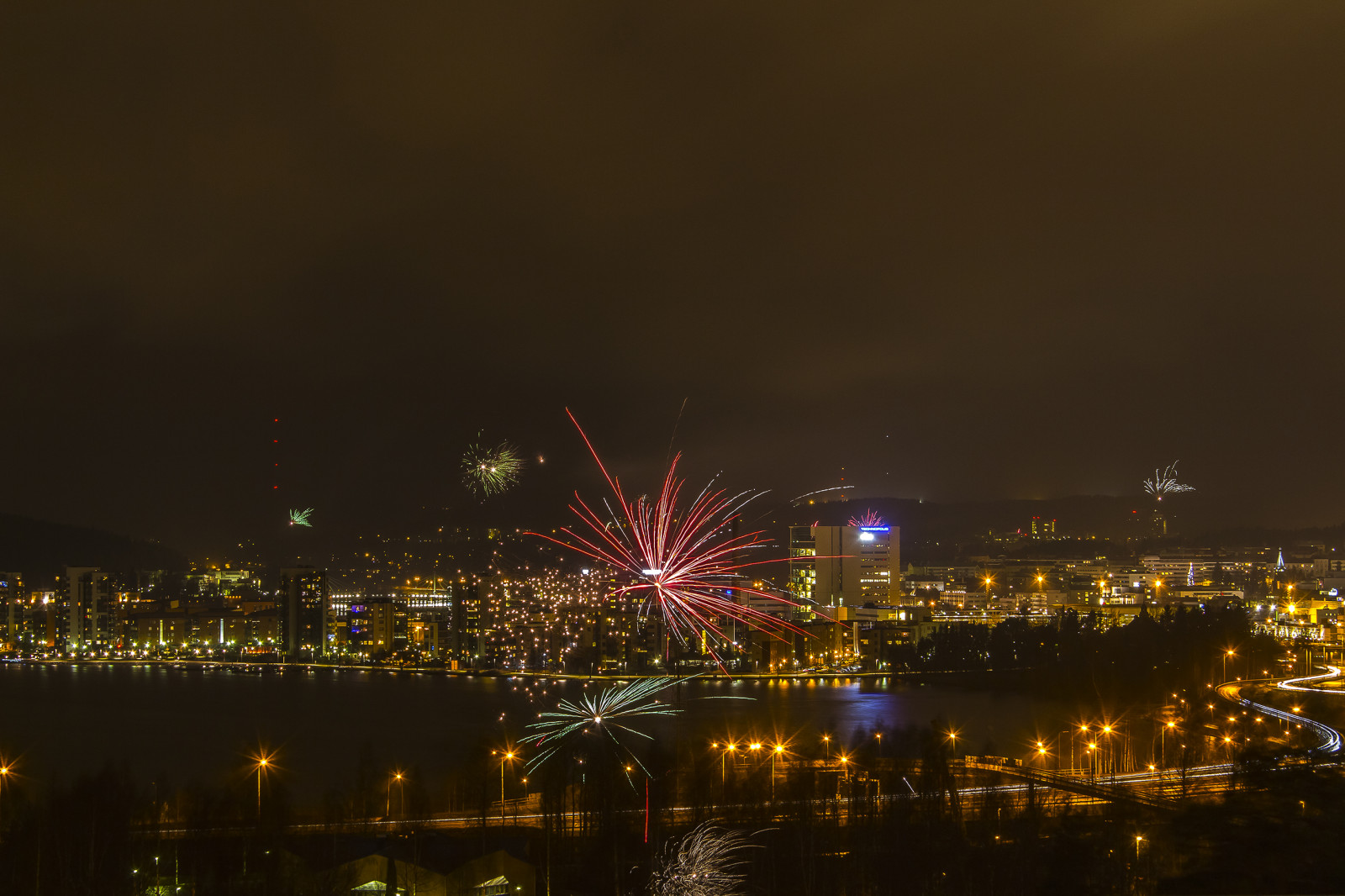 Wallpaper : fireworks, cityscape, city, night, sky, metropolitan area
