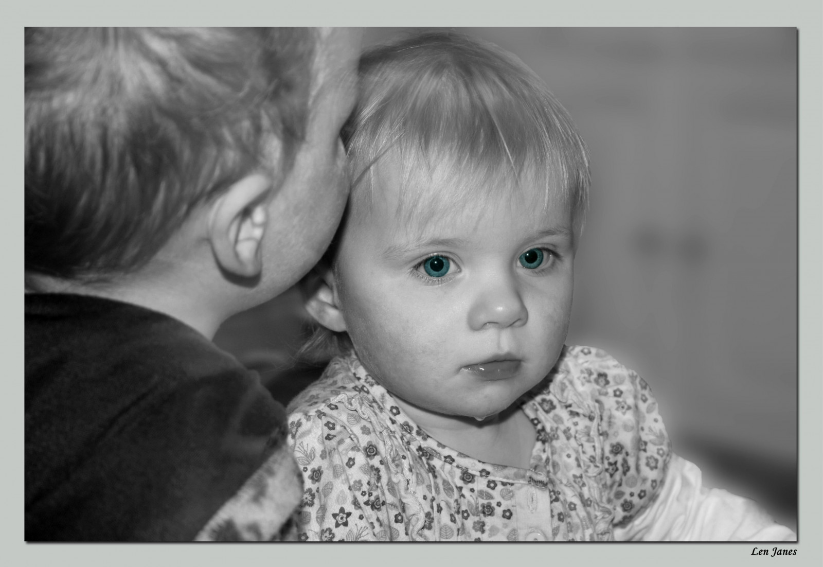 tvář, Londýn, jídlo, černobílý, portrét, oči, děti, Červené, čepice, fotografování, detailní, modrý, Anglie, dítě, vlasy, koňský ohon, nos, Disney, Osoba, rodina, hrát si, Leah, Sedadlo, Krásná, dítě, Nový, zavřít, děti, usměj se, dívky, oko, barva, legrační, zábava, sladký, večeře, polibek, myš, fotografie, chlapci, úsměvy, hry, micky, Černý a bílý, monochromatické fotografování, portrétní fotografie, orgán, batole, nemluvně, bryndáček, poddajný, miláček, Smiler, selectivecolouring