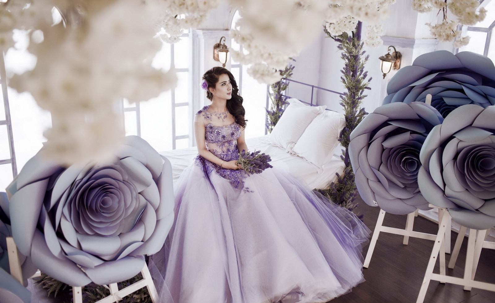 ผู้หญิง, โมเดล, ดอกไม้, เอเชีย, การถ่ายภาพ, สีม่วง, แต่งตัว, ฤดูใบไม้ผลิ, เสื้อผ้า, ดอกไม้, ผู้หญิง, แต่งงาน, เจ้าสาว, รูปถ่าย, ชุดราตรี, ดอกไม้, พิธี, ยุค Quincea, ช่อดอกไม้, 1920x1176 px