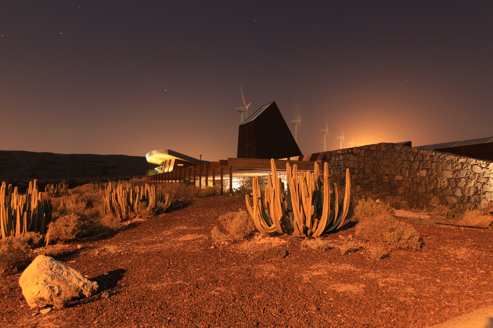 นกขมิ้น, Canarias, สวนสาธารณะ, จอด, eolico, ลม, ฟาร์ม, กังหัน, กังหันลม, สีเขียว, เทคโนโลยี, พลังงาน, ดวงอาทิตย์, พระอาทิตย์ตก, ตอนเย็น, กลางคืน, ใบพัด, การตั้งค่า, เงา, ภาพเงา, ดำ, สี, สีแดง, ส้ม, ท้องฟ้า, ภูเขา, คาซ่า, bioclimaticas, ชีวภาพ, Clima, ภูมิอากาศ, บ้าน, ที่อยู่อาศัย, ที่อยู่อาศัย, การท่องเที่ยว, วันหยุด, ตำแหน่งว่าง, รีสอร์ท, โครงการ, ทะเลทราย, แคคตัส, เบา, compacta, ดาว, Tenerife, ซูร์, แอฟริกา, ยุโรป, granadilla, Abona, เกาะ, การเดินทาง, ทัวร์, ฤดูร้อน, 2017, ดู, แนวนอน, ทัศนียภาพ, เงียบ, ความเงียบ, ธรรมชาติ, ร้อน, อบอุ่น, สำรวจ, Canon, โทคิน่า, eos, ชนบท, ยาว, การเปิดรับ, igers, สะท้อน, grandangolo, กว้าง