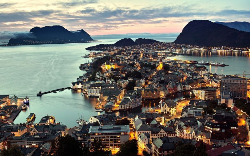 Alesund,1920x1200 px,แนวนอน