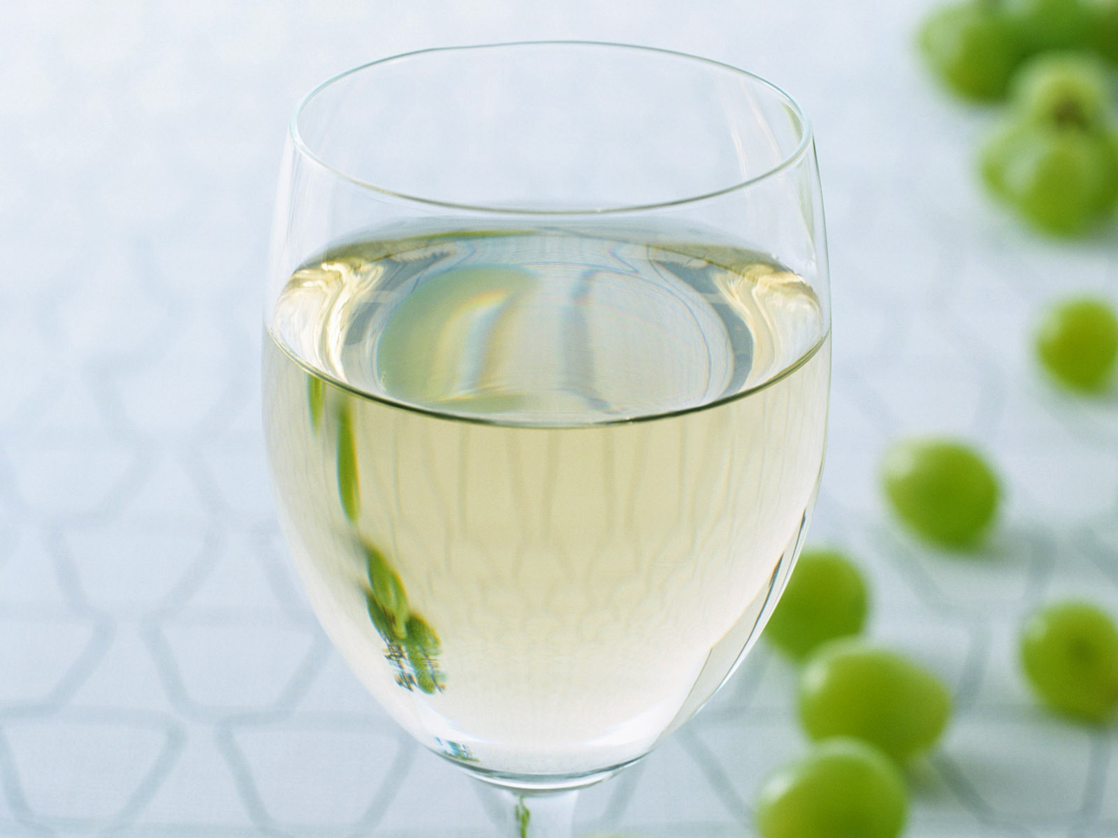 jídlo, víno, napít se, sklenka, kapalina, šťáva, hrášek, koktejl, vyrobit, suchozemská rostlina, kvetoucí rostlina, destilát, likér, alkoholický nápoj, bílé víno