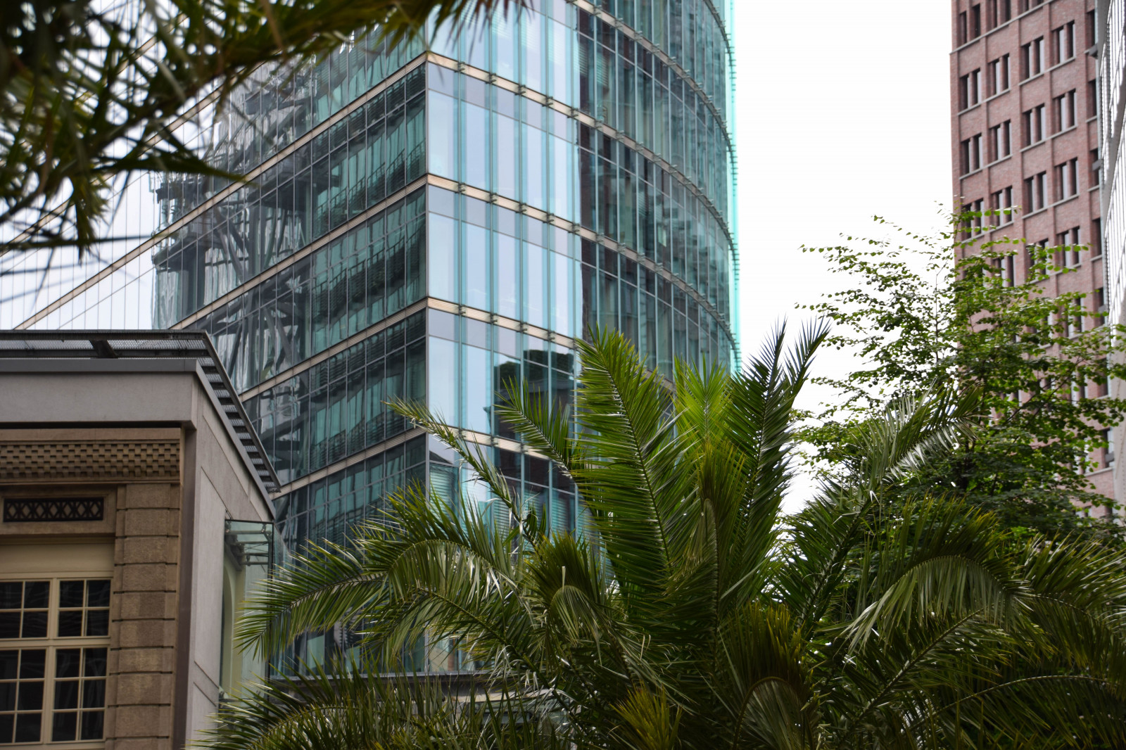 město, architektura, budova, Dům, mrakodrap, Německo, Evropa, Berlín, centrum, venkovní, de, Německo, Postupimské, sonycenter, domů, byt, kondominium, mezník, fasáda, urban area, lidské osídlení, sousedství, obytný prostor, panelový dům, vlastnictví