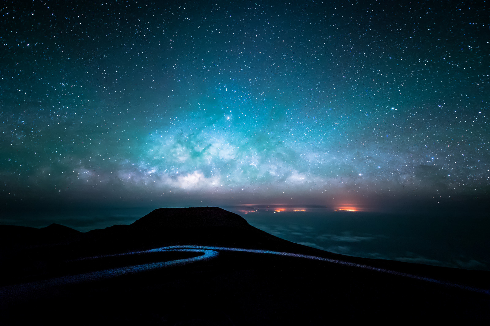 krajina, noc, galaxie, Příroda, prostor, nebe, hvězdy, mraky, Země, mléčná dráha, oheň, horizont, atmosféra, Nikon, Hawaii, vesmír, astronomie, jitřenka, noční scéna, půlnoc, Maui, longexposure, dlouho, expozice, NIKKOR, svítání, nadmořská výška, cesta, hvězda, tma, národní park, mléčný, D700, Snímek obrazovky, Stav astrometrydotnet nezdařilo, Ahoj, počítač tapeta, Atmosféra Země, vesmír, astronomický objekt, jev, reallyrightstuff, bh55, 1424mmf28g, jasoncarpenter, tvc33, Haleakala, haleakalanationalpark, galaxie Mléčná dráha, pwnight, Hialtitude, Astrometrydotnet id supernova9043, Astrometrydotnet id supernova9050, Jasonc66