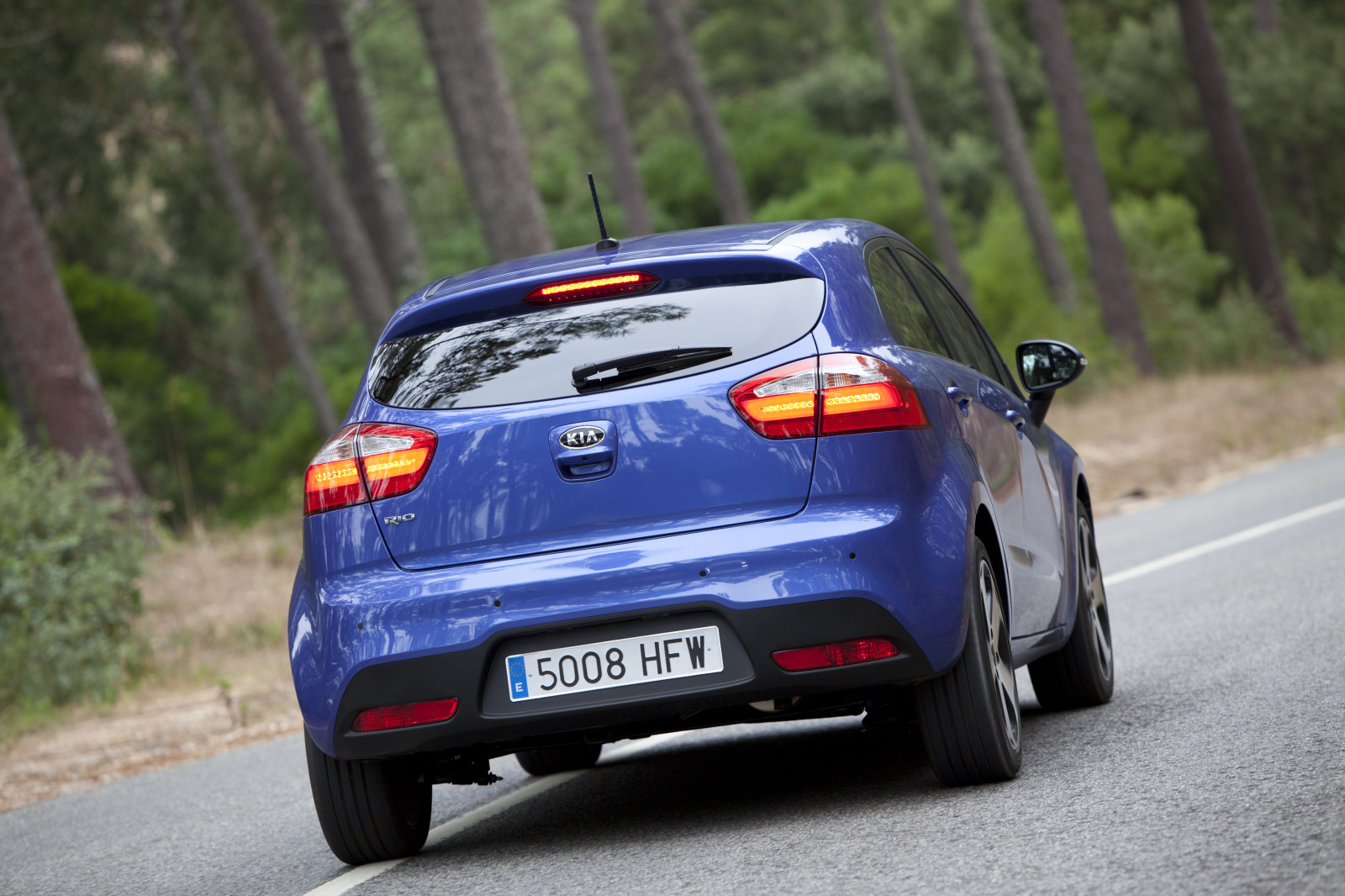 auto, veicolo, 2013, anatra, netcarshow, netcar, immagini di auto, auto foto, Rio, veicoli terrestri, design automobilistico, esterno automobilistico, auto da corsa, marca di automobile, auto di famiglia, city ​​car, Sport Utility Vehicle, macchina di utilitaria, supermini, Kia Motors