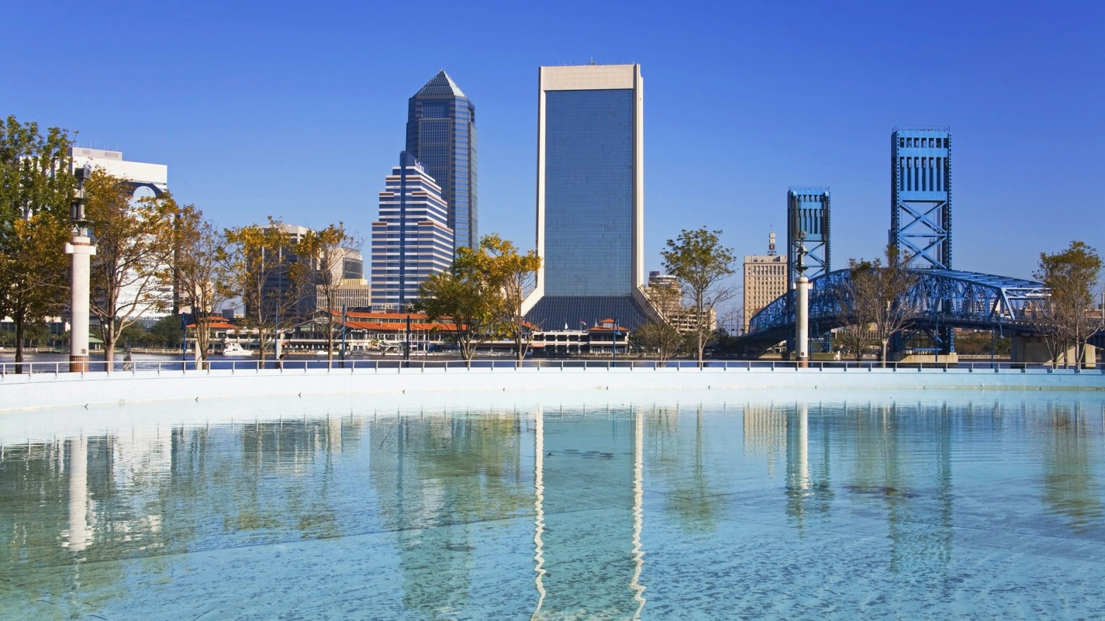 Stadt, Stadtbild, Wasser, Betrachtung, Park, Schnee, Winter, Skyline, Wolkenkratzer, Florida, Jacksonville, Innenstadt, Plaza, Wahrzeichen, Stadtgebiet, menschliche Siedlung, Turmblock