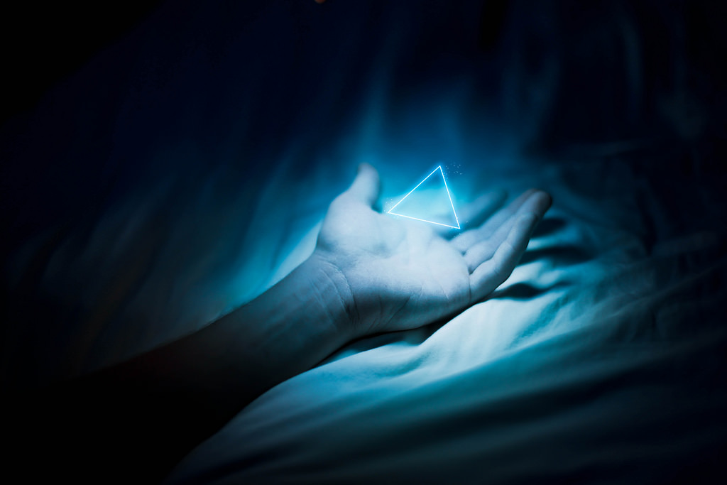 modrý, trojúhelník, kouzlo, Kánon, kód, data, světlo, 50mm, ruka, prst, tma, stroboskop, skřítek, Stephen, počítač tapeta, jev