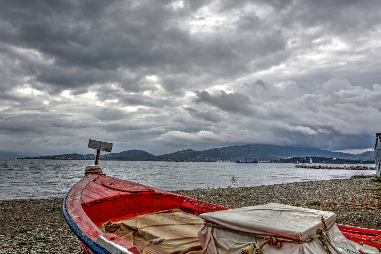 krajina, loď, loď, moře, záliv, jezero, voda, pobřeží, nebe, vozidlo, mraky, pobřeží, řeka, HDR, vítr, horizont, Řecko, plachtění, podrobnosti, mrak, strom, podzim, oceán, vlna, plavidlo, lodičky, nikond7100, magnesia, jezero, Volos, nikon18105, meteorologický jev, vstupní, Nikonů, Anauros, Seacoastvolos, Goritsahill, coastal and oceanic landforms