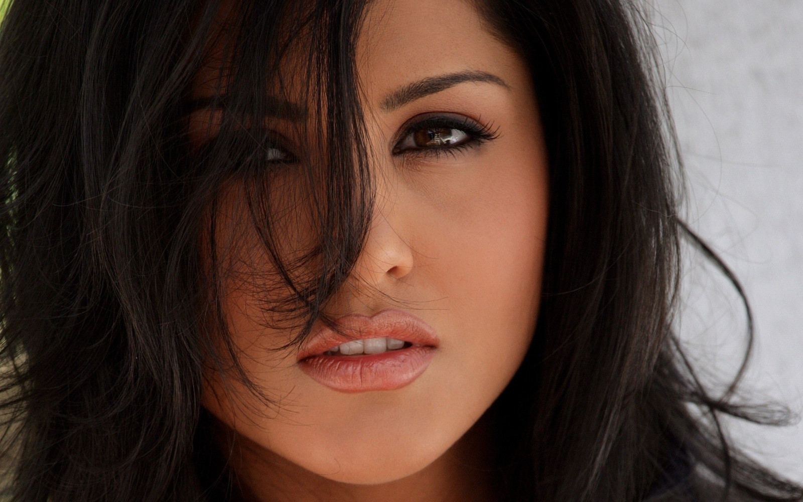 วอลเปเปอร์ : 1920x1200 px, brunettes, ปรารถนา, ดิจิตอล, ใบหน้า, เลออน
