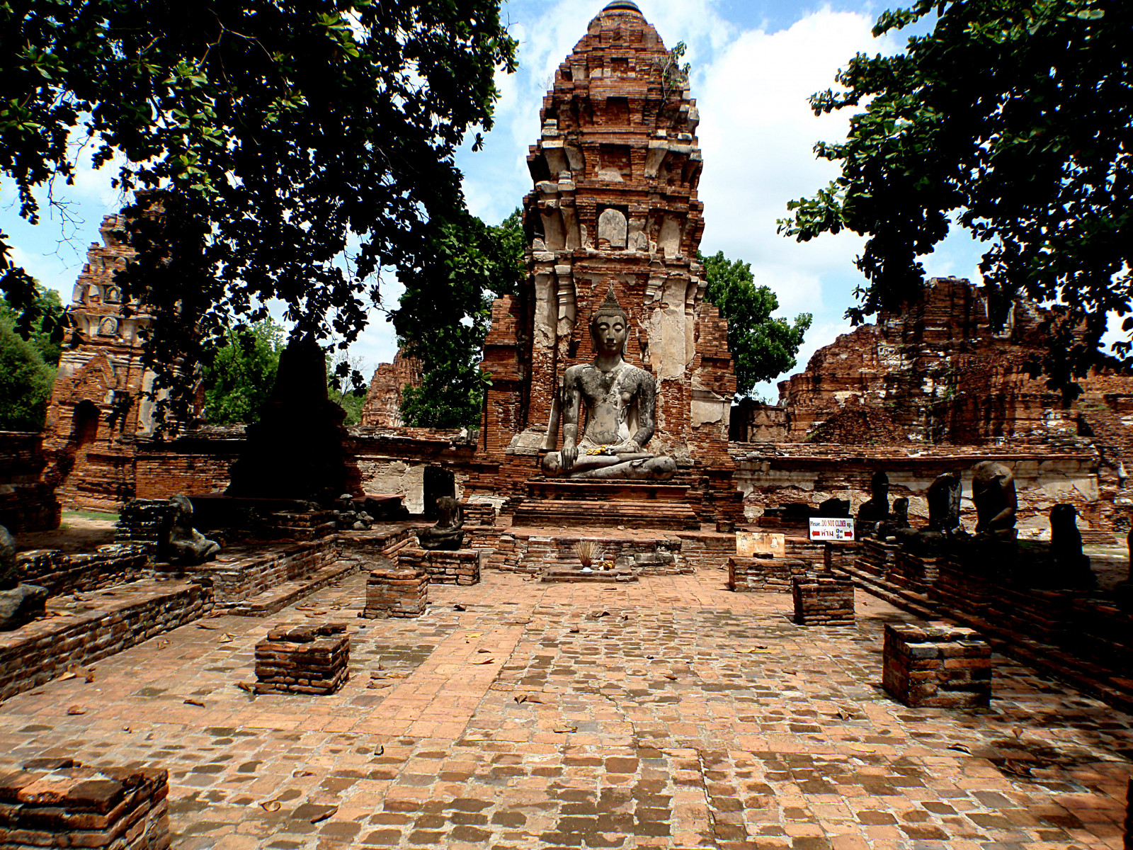 chrám, starý, město, Asie, budova, zřícenina, fotografování, Cestovní ruch, dějiny, socha, kámen, Dovolená, Thajsko, Buddha, náboženství, duchovní, zřícenina, kultura, Thai, dovolená, UMĚNÍ, Krásná, fotografie, uNESCO, kosmopolitní, výlet, fotky, klidný, buddism, Jihovýchodní Asie, staré Město, wat, Překrásná místa, dávná historie, historické místo, archeologické naleziště, seznamu světového dědictví unesco, místo uctívání, hinduistický chrám, Ayutthaya, mimo vyšlapané cesty, unescoheritagesight, worldunescoheritagesight, civilizace, vyhozen, watphrasrisanphet