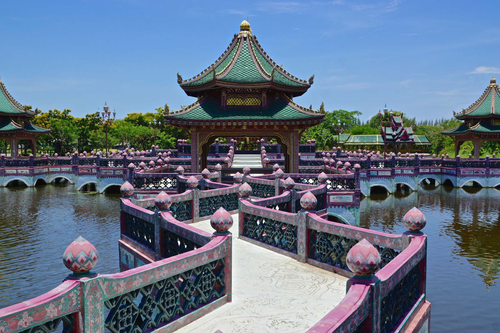 วัด, เมือง, สถาปัตยกรรม, โบราณ, เอเชีย, ทะเลสาบ, น้ำ, การสะท้อน, ท้องฟ้า, จอด, การท่องเที่ยว, โซนี่, ประเทศไทย, เจดีย์, ข้อมูล, สถาปัตยกรรมจีน, ต้นไม้, การท่องเที่ยว, ปลูก, การพักผ่อนหย่อนใจ, อาคาร, dslr, ท่องเที่ยว, จังหวัด, สถานที่สำคัญ, อัลฟา, การพักผ่อนหย่อนใจ, 77, แหล่งดึงดูดนักท่องเที่ยว, ทางน้ำ, โครงสร้างกลางแจ้ง, sonyflickraward, ตะวันออกเฉียงใต้, สยาม, การศึกษา, ศาลา, muang, เมือง, Samut, บอระเพ็ด, muangboran, mueangboran, สมุทรปราการ, prakan, รายานา