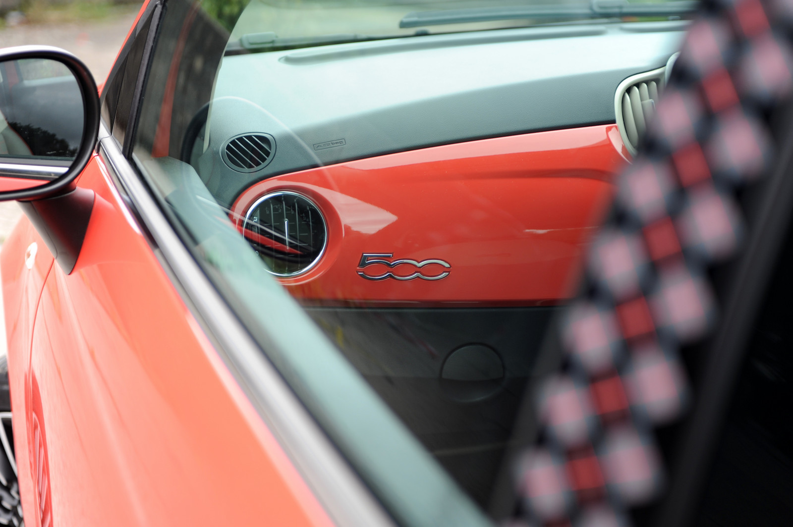 Auto, Fahrzeug, Sportwagen, Fahren, Mini, FIAT, Netcarshow, Netcar, Auto Bilder, Auto Foto, 2016, 500 britische Version, Rad, Supercar, Landfahrzeug, Automobil-Design, Automotive außen, Automobil machen, Luxusfahrzeug, Familienwagen, Stadtauto, Kleinwagen