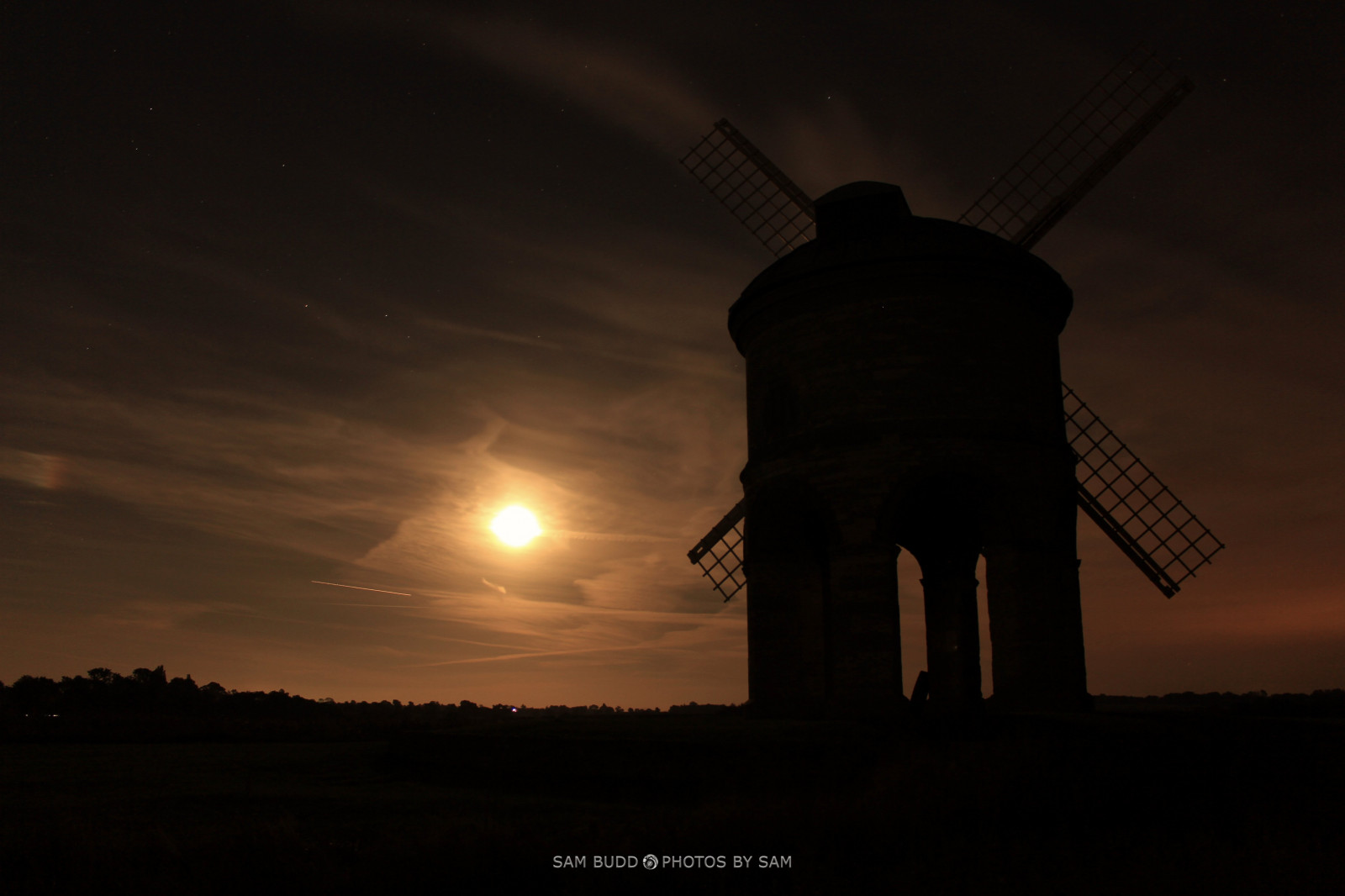 1632, 17. století, 2015, 700d, architektonický, architektura, podzim, Podzim2015, žárovka, bulbmode, budovy, Kánon, canon700d, Chesterton, chestertonwindmill, mrak, Cornmill, venkov, temný, Anglie, Stupeň1 stavba budov, historicalarchitecture, světlo, listedbuilding, Budov, longexposure, Doba dlouhodobé expozice, mlýn, Měsíc, noc, noční obloha, noc, nighttimephotography, Září2015, nebe, Spojené království, Warwickshire, vítr, větrný mlýn, Windmillhill, digitální, dSLR