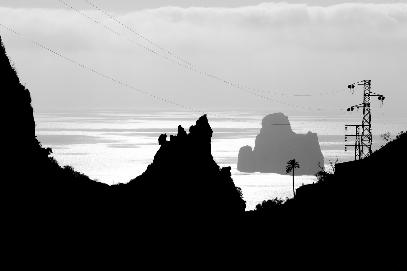 lys, mennesker, hvid, sort, skib, båd, monokrom, solnedgang, hav, gade, vand, sand, himmel, fotografering, silhuet, strand, fisk, solopgang, berolige, aften, fyrtårn, Sol, ørken, vind, horisont, panoramaer, atmosfære, panorama, bier, klit, svømning, Forsendelse, fiskeri, fisker, sejlads, Nord, barca, Sardinien, kitesurfing, Tramonto, Sky, klitter, rejse, farver, skønhed, bw, ocean, refleksioner, havet, Jago, kitesurf, Flavia, drikke, hoppe, sål, sejle, havudsigt, hav liv, Clipper, spiaggia, acqua, Sardegna, sabbia, Riflessi, alba, palmer, salina, Tramonti, sort og hvid, monokrom fotografering, faro, Pescatori, pesci, sai, Albe, lsailing, api, portoflavia, stock photography