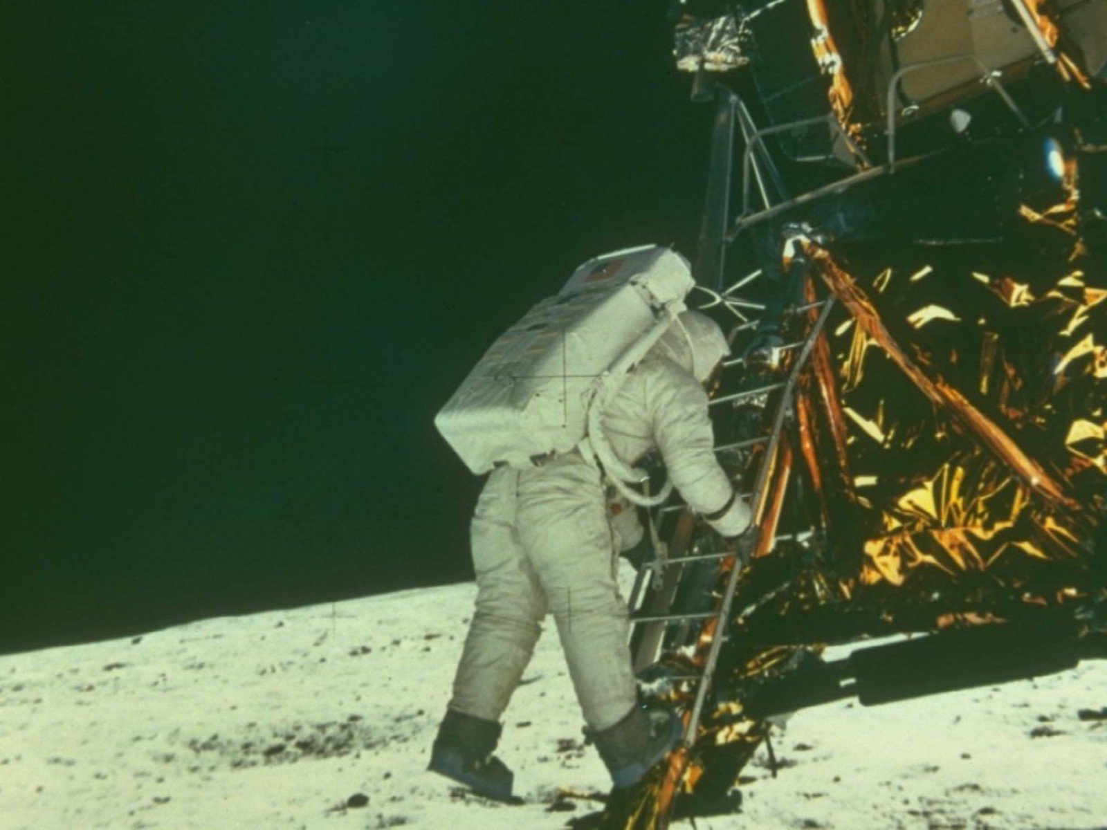 Wallpaper : 1600x1200 px, america, Apollo, astronaut, man, mission ...