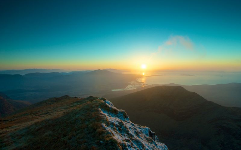 slunečnímu záření, krajina, západ slunce, moře, kopec, jezero slunečnímu záření, krajina, západ slunce, moře, kopec, jezero