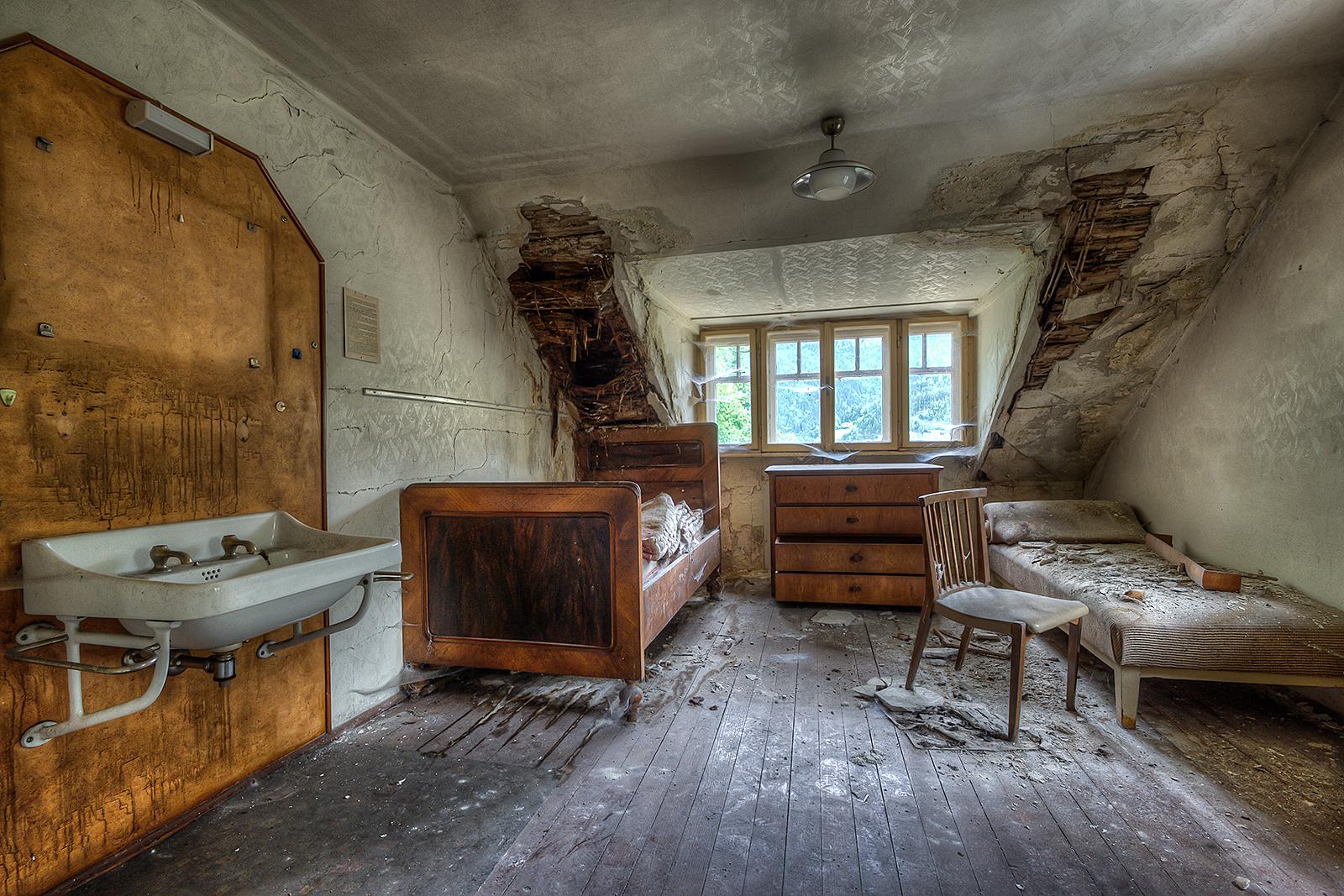 เก่า, หน้าต่าง, เมือง, ห้องพัก, ถูกทอดทิ้ง, ไม้, บ้าน, สูญหาย, HDR, โซนี่, ออสเตรีย, การออกแบบตกแต่งภายใน, การสลายตัว, สำรวจ, สำรวจ, urbex, tonemapping, tamron, บ้าน, สถานที่, วิลล่า, อัลฟา, สถานที่, ลืม, ue, เขตเมือง, urbanexploration, ละทิ้ง, สูญหาย, tamron1024, sonyalpha700