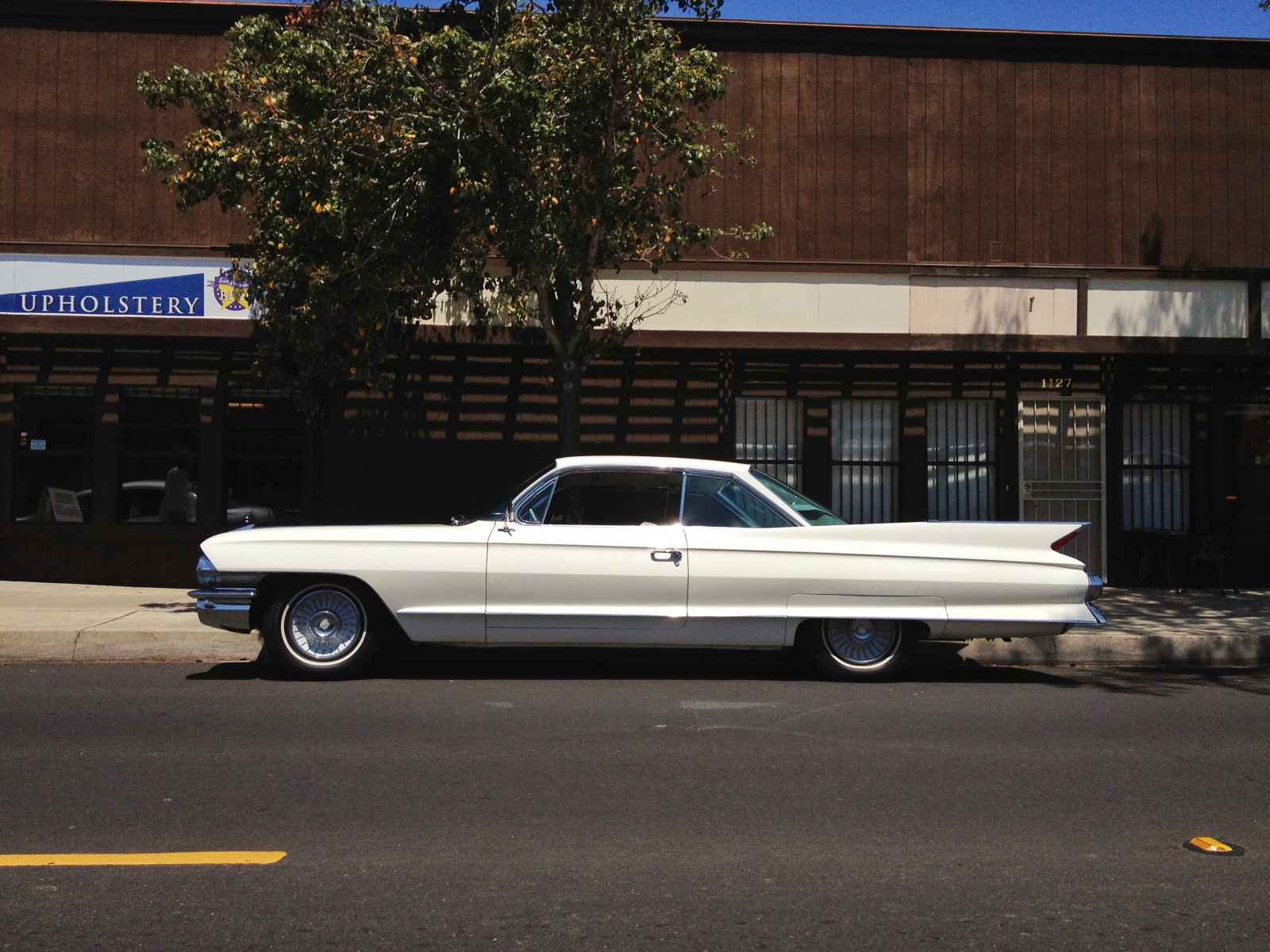 auto, strada, città, famiglia, bianca, classico, bellezza, moderno, annata, paesaggio, design, vista, cavalcata, coda, panoramico, menta, Cadillac, Quartiere, nostalgia, hotwheels, razzo, parcheggiata, pinna, Deville, Stockton, coupe, elegante, 1961, mezzo secolo, era spaziale, uomini pazzi, 2door, Proprietario originale, Drivenbyalittleoldlady, Explore08052013