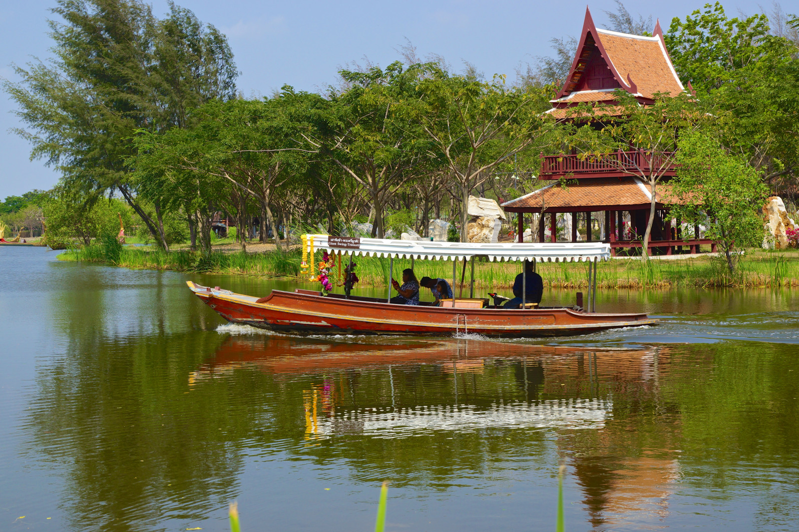 parco, città, viaggio, vacanza, scultura, piante, lago, storia, Turismo, natura, Tailandia, tempio, antico, educazione, santuario, Asia, Bangkok, contemporaneo, Budda, buddista, cultura, palazzo, turista, storico, replica, tailandese, templi, restaurato, tema, destinazione, conservato, sud-est, a tema, palazzi, Provincia, trono, culturale, Samut, Muang, boran, muangboran, città antica, Mueang, samutprakhan, prakhan, mueangboran