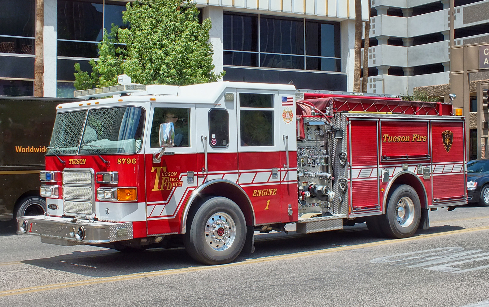 gade, by, rejse, lys, rød, Arizona, USA, hvid, 2004, gul, Amerika, jaune, lastbil, Rouge, brand, 1, os, tucson, 911, motor, led, brandbil, lastbil, dash, brandmand, Gennembore, Fujifilm, brandmænd, brandstation, firehouse, nødsituation, brandmand, 112, blanc, Brandvæsen, brandvæsen, urgence, lightbar, firefihting