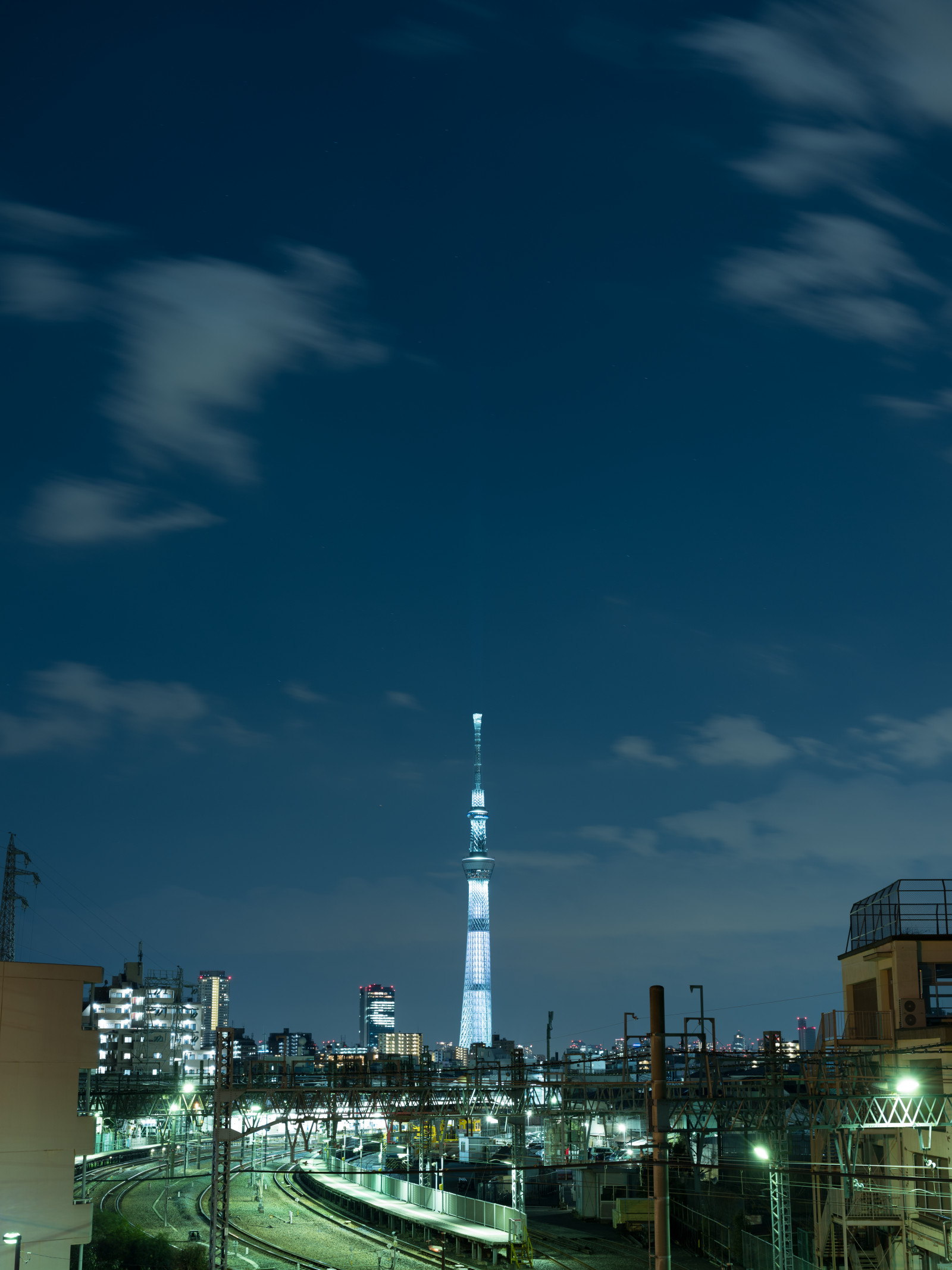 Japan, sollys, by, bybilledet, nat, arkitektur, afspejling, himmel, skyline, skyskraber, aften, tårn, horisont, skumring, Tokyo, Fujifilm, Jp, Skytree, Sky, downtown, daggry, belyst, belysning, fuji, mørke, Fujinon, gf, gf63mm, gf63mmf28rwr, GFX, gfx50s, milepæl, Tokyo Skytree, Kanegafuchi, whitelighting, byområde, atmosfære af jord, menneskelig bosættelse, meteorologisk fænomen