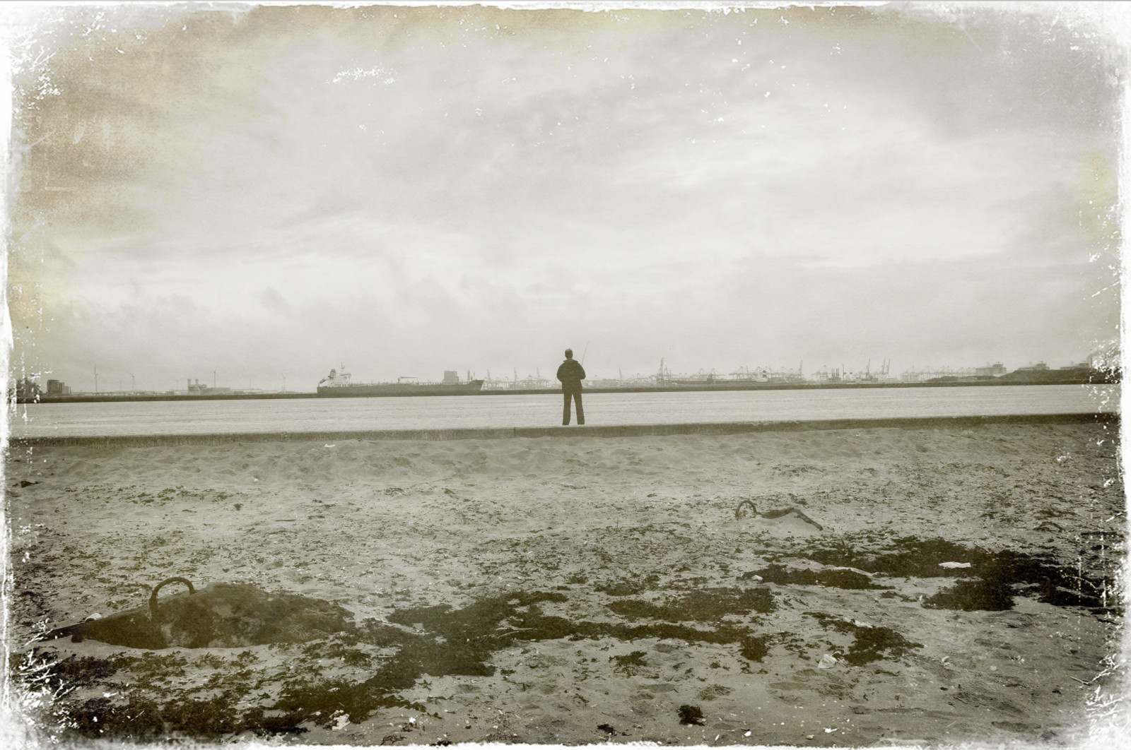 bílý, loď, moře, voda, písek, odraz, nebe, sníh, zima, silueta, pláž, panoráma, textura, atmosféra, letní, Nikon, čáry, vinobraní, molo, průmyslový, tóny, 2012, mrak, scéna, scenérie, počasí, nálada, oceán, muž, vlna, přístav, přístav, materiál, vzory, fotografie, složení, Nizozemí, náš čas, memoriesbook, d90, nikond90, texturized, contemporaryartsociety, náklad, rybář, skeletalmess, změněn, atmosférický jev, mořská vlna, crazygeniuses, artcityart, hoekvanholland, serendipitygroup