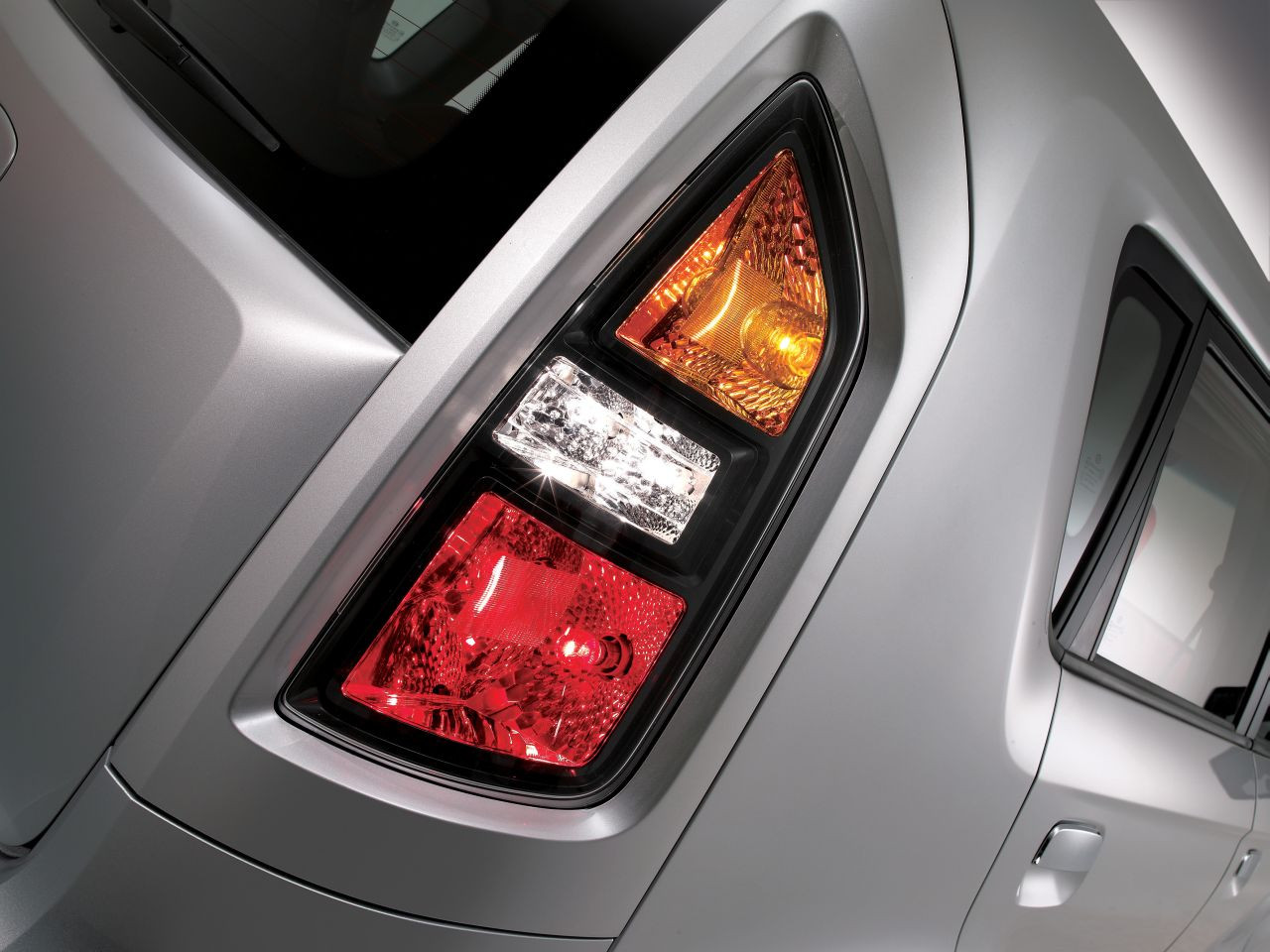 auto, vozidlo, limuzína, Kia, 2012, netcarshow, netcar, obrázky vozidel, photo auto, Duše, kolo, okraj, pozemní vozidla, automobilového designu, automobilový exteriér, automobil make, luxusní vůz, nárazník, městské auto, sportovní užitkové vozidlo, střední velikost auta, auto show