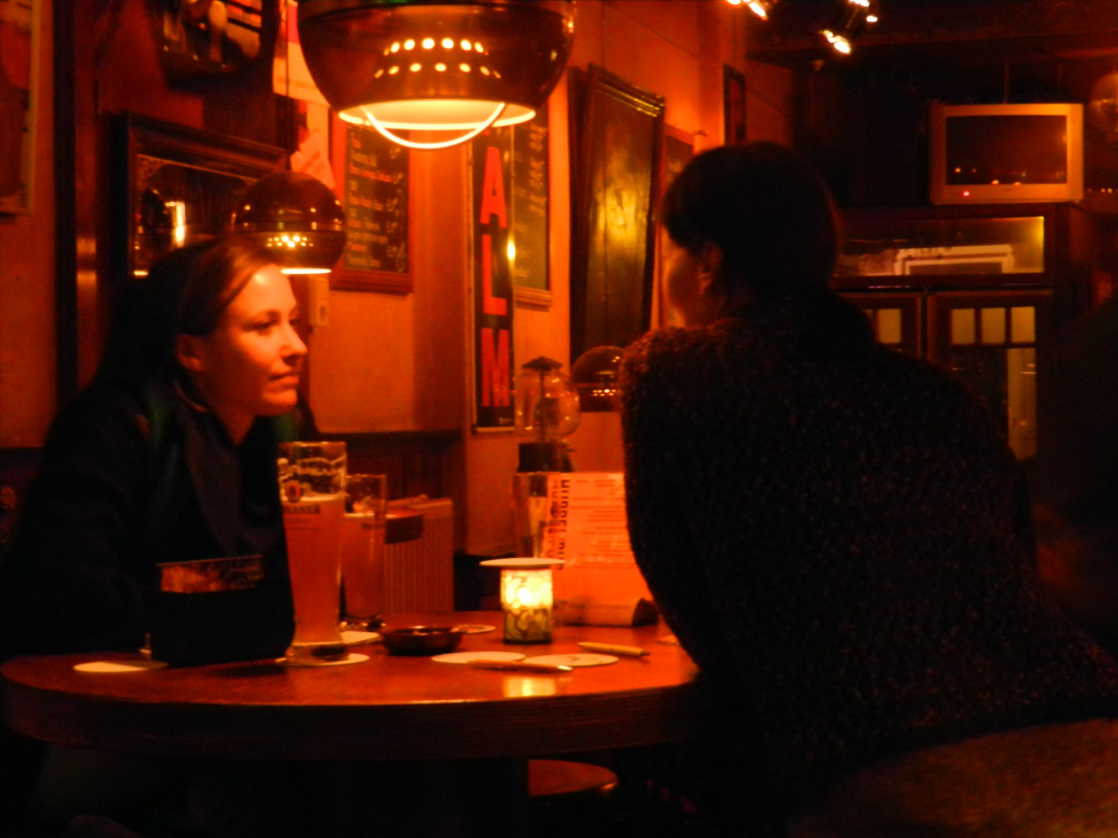 světlo, Červené, bar, hospoda, harmonie, hospůdka, Jerneykaagman, flickraward, nikoncoolpixp500, Stormandthunder, Muziek70