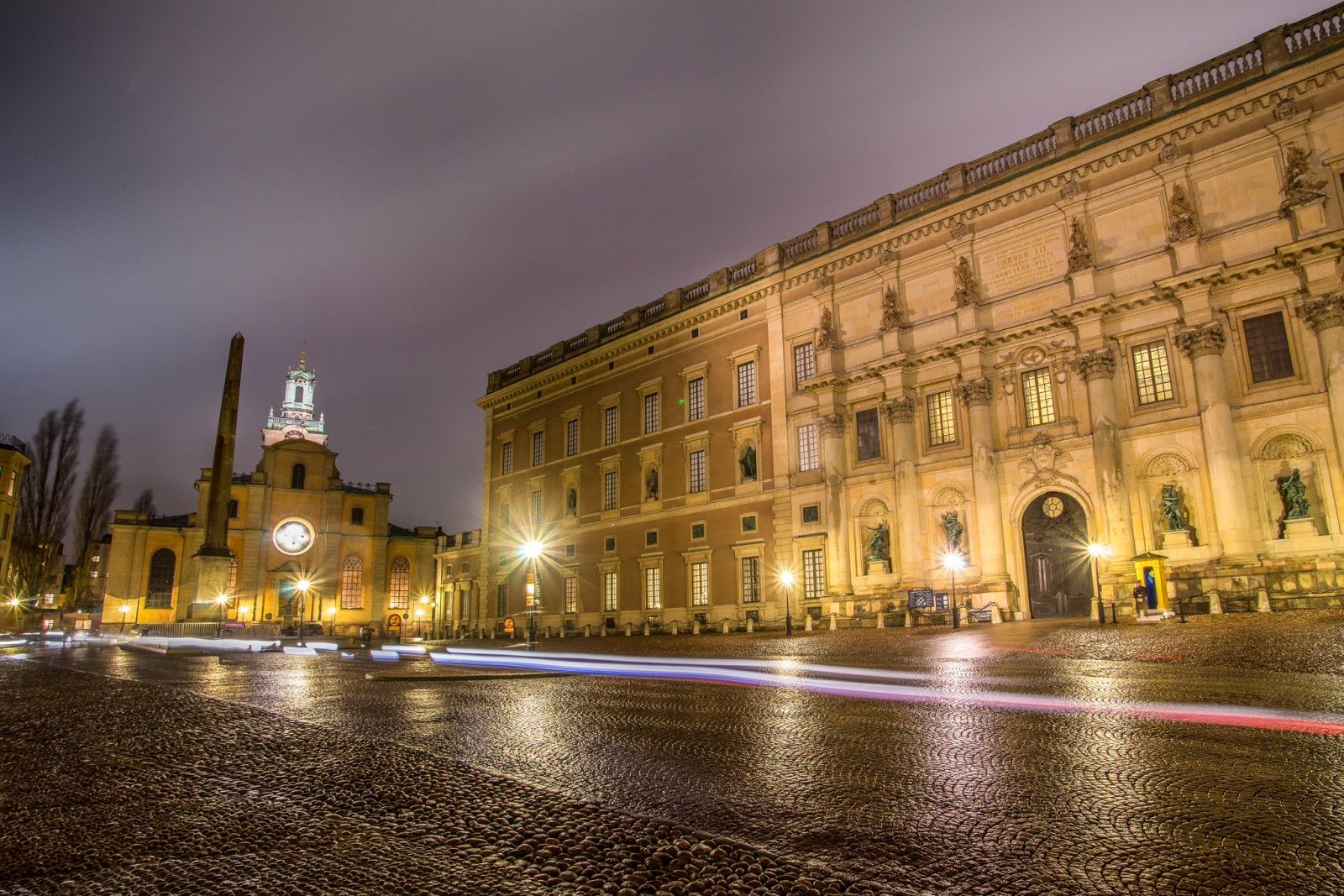 Beleuchtung, Stadt, Stadtbild, Nacht-, die Architektur, Wasser, städtisch, Gebäude, Betrachtung, Himmel, Fotografie, Wolken, Abend, Platz, Stadt, Sony, Stockholm, Schweden, Europa, Kirche, Dämmerung, Stadtplatz, Dom, Metropole, Palast, königlich, Licht, Langzeitbelichtung, Innenstadt, Reise, Wetter, Foto, Gebäude, Plaza, Wahrzeichen, setzt, Sonja7, im Angebot, Fassade, Stadtgebiet, Touristenattraktion, Metropolregion, Stockholmsl n, Konicaminolta1735