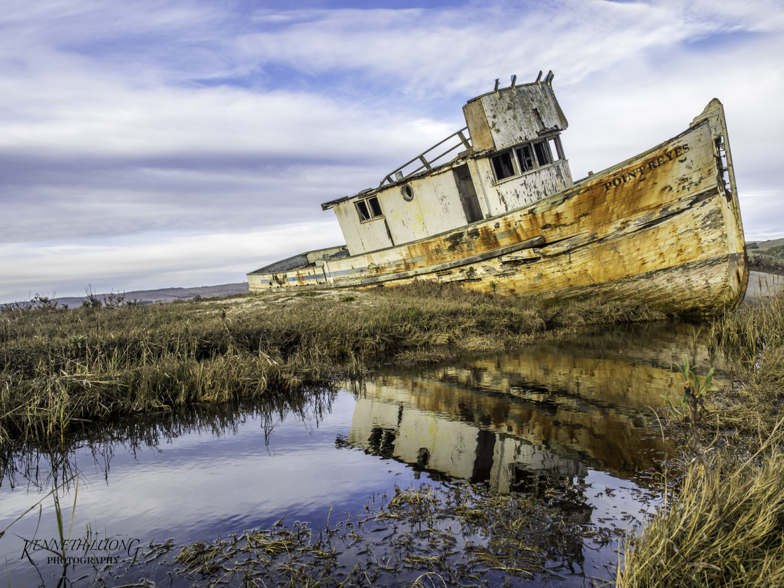 landskab, skib, båd, hav, vand, kyst, afspejling, græs, køretøj, skyer, slot, kyst, flod, vådområde, Terræn, blå himmel, fartøjer, pointreyes, landdistrikt, vandveje, kysten, kenneth