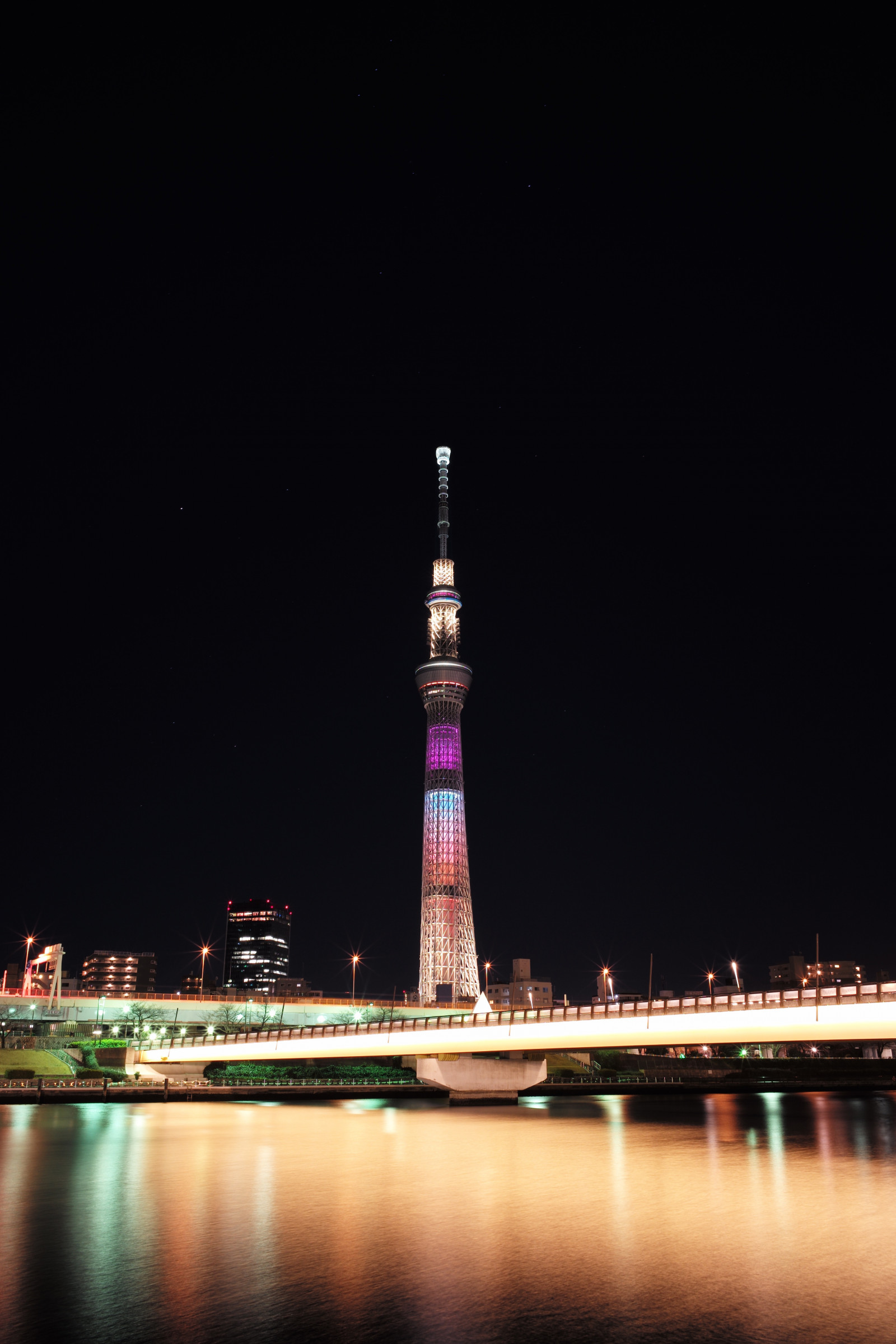 město, panoráma města, noc, architektura, odraz, panoráma, mrakodrap, večer, věž, most, soumrak, Leica, Tokio, M, Skytree, světlo, osvětlené, osvětlení, tma, mezník, Tokyo Sky Tree, sakurabashi, typ240, lovelychocolat, summedriver, ELMARIT, elmarit12828asph, Atmosféra Země